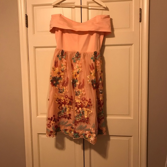 Gianni Bini Floral Dress - Picture 5 of 5